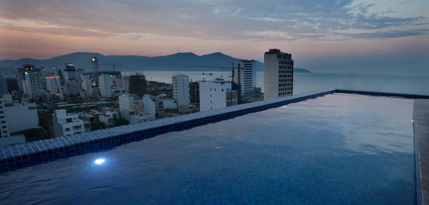 Sea Queen Hotel Da Nang Bagian luar foto