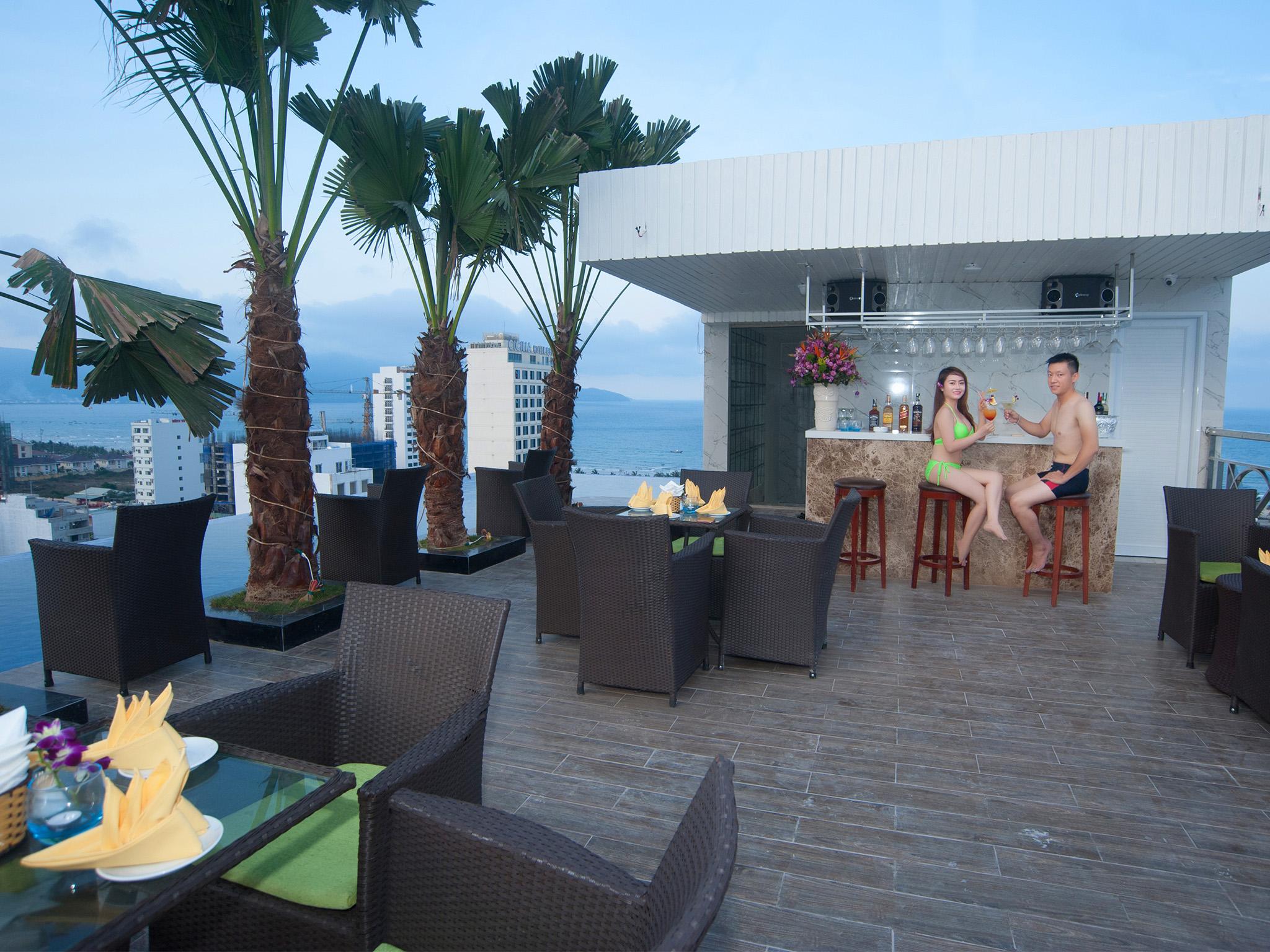 Sea Queen Hotel Da Nang Bagian luar foto