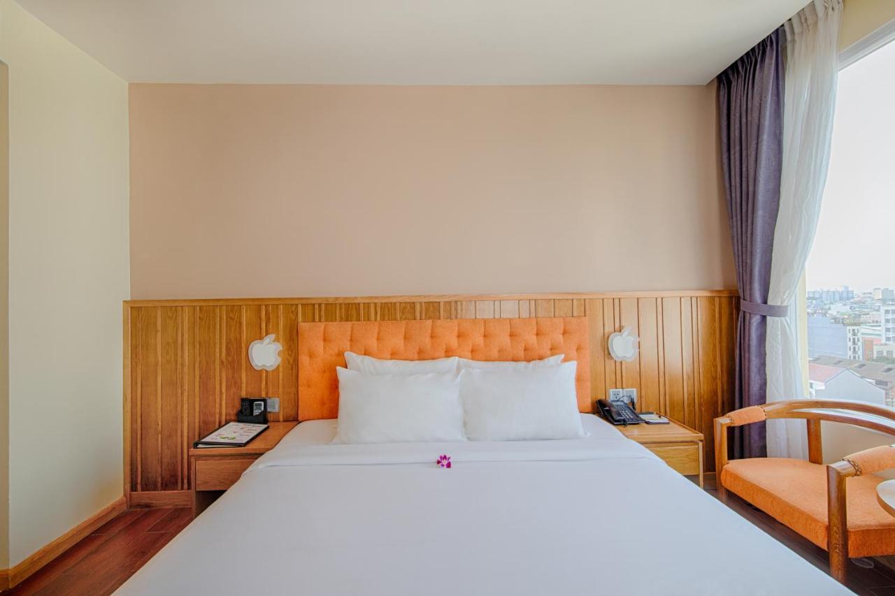Sea Queen Hotel Da Nang Bagian luar foto